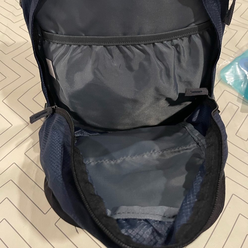 NWT Rupumpack Hydration Backpack - Picture 13 of 15